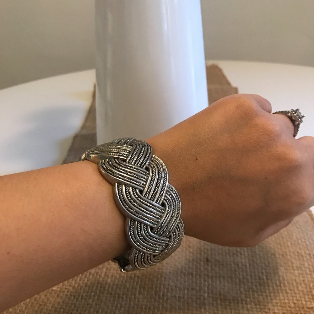New York & Company Bangle Bracelet - Picture 3 of 3